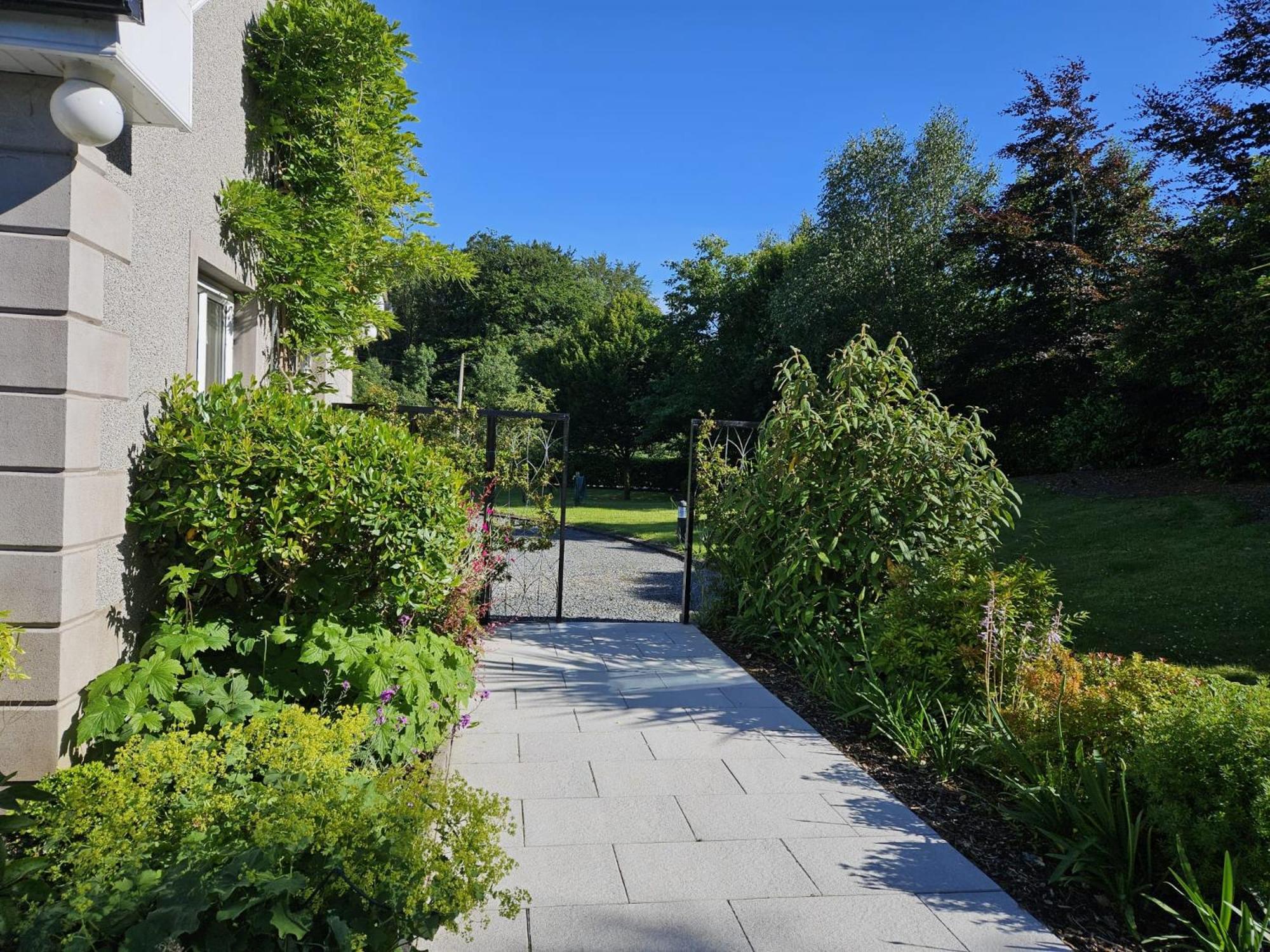 Lynster House Hotel Monaghan Exterior foto